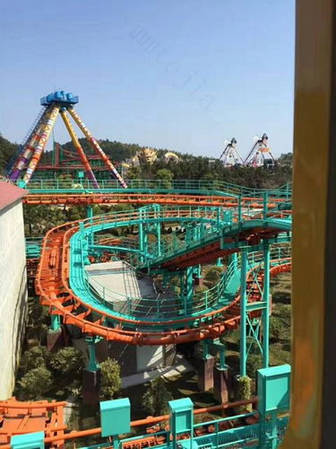 生理期可以玩过山车吗 过山车不能随便玩! 生理期可以玩过山车吗 过山车不能随便玩!