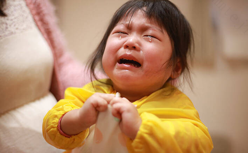 第一天读幼儿园，为什么有的孩子不哭？“淡定娃”多来自三种家庭 第一天上幼儿园不哭的孩子来自这三种家庭